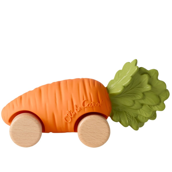 OLI&CAROL Машинка Cathy the Carrot, игрушка-прорезыватель на деревянных колёсах